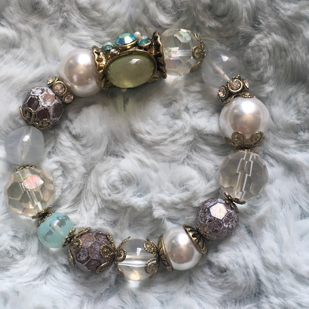 Beautiful Bracelet - Picture 4 of 7